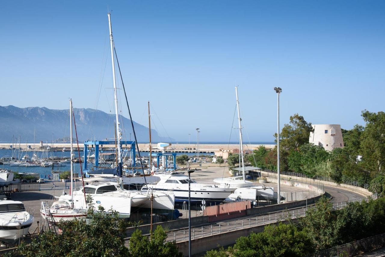 Loft Lungomare Vista Mare E Monti Appartement Àrbatax Buitenkant foto