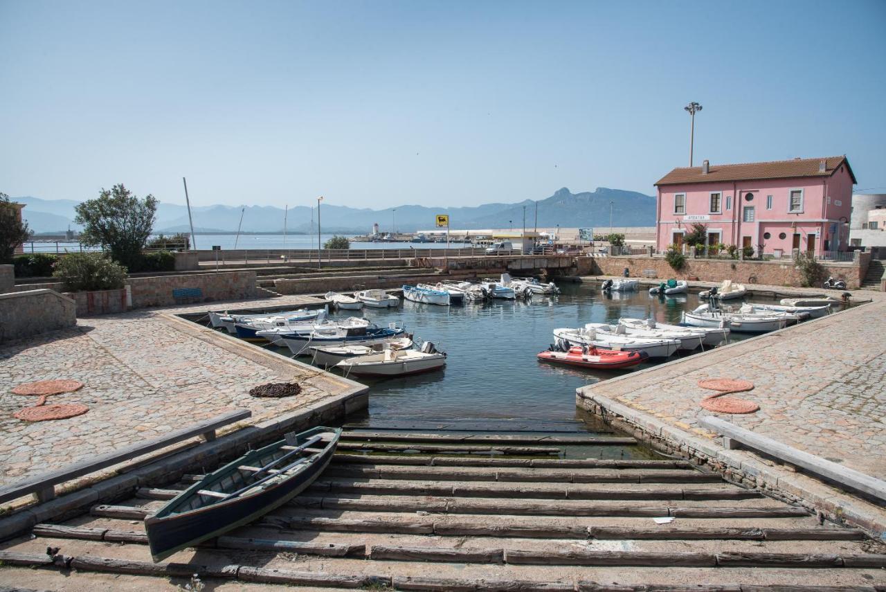Loft Lungomare Vista Mare E Monti Appartement Àrbatax Buitenkant foto